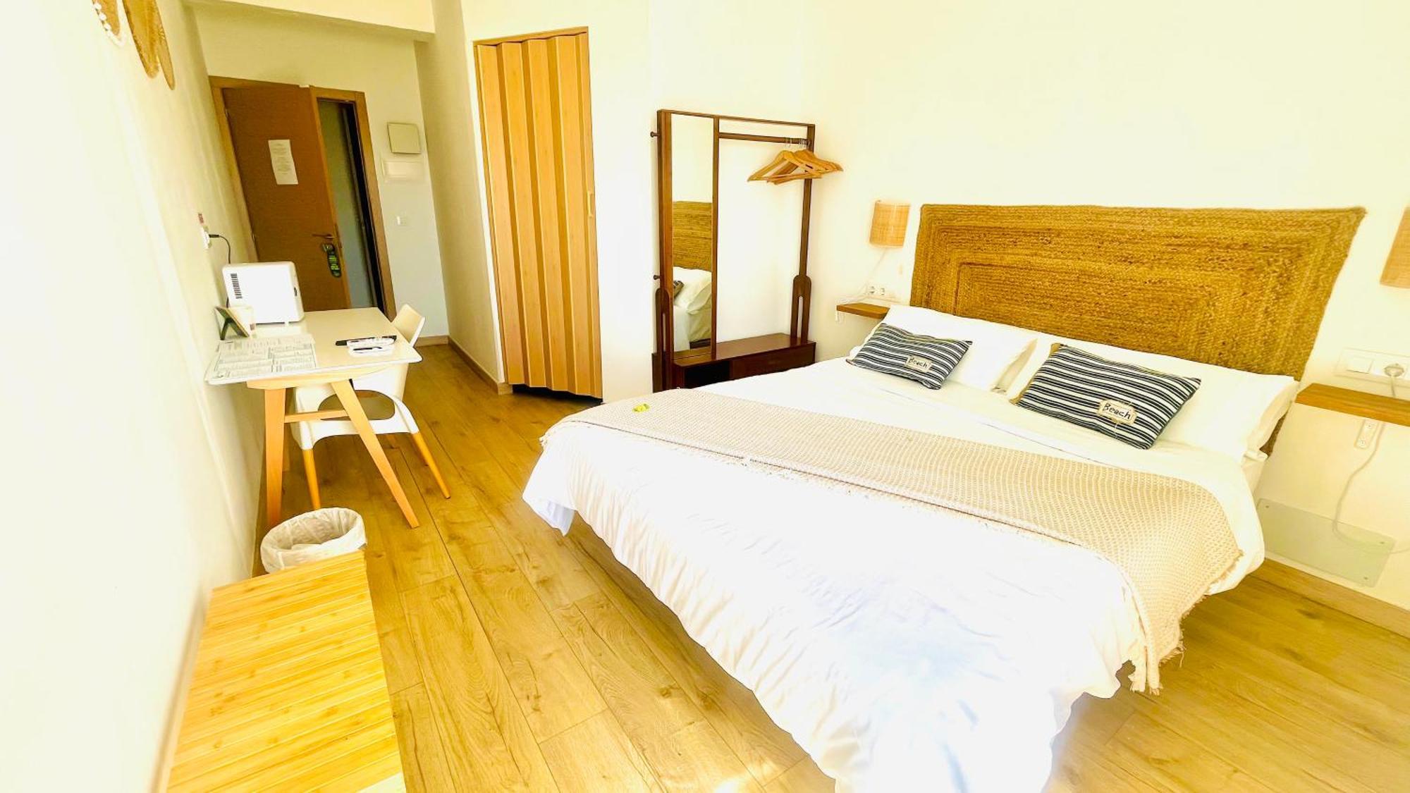Hostal Playa Dreams Nautico Adults Garrucha Exteriér fotografie